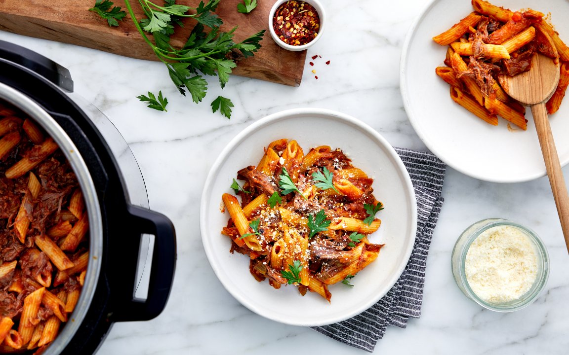 Instant Pot Beef Ragu With Penne Good Eggs Meal Kits Sf Bay Good Eggs